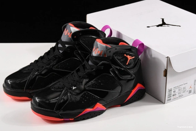 HYPE 7 313358-006 Jordan Black Retro Patent Air 0813